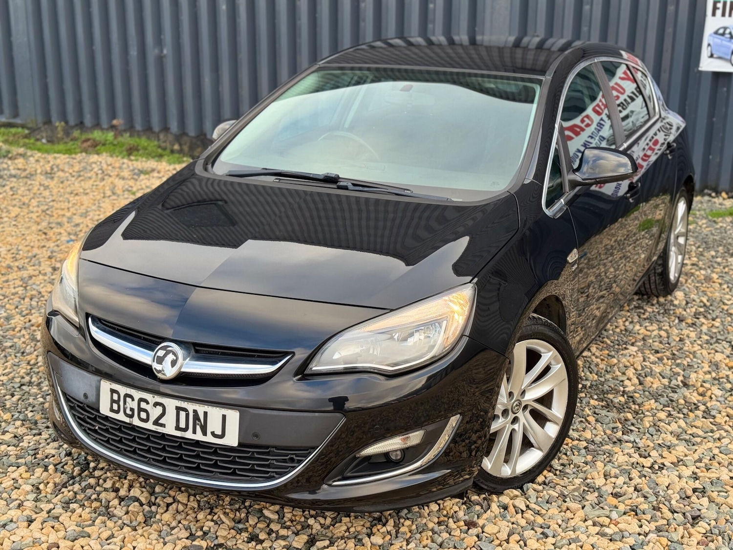 Used Vauxhall Astra 2012 for sale - 76867005: Photo 3