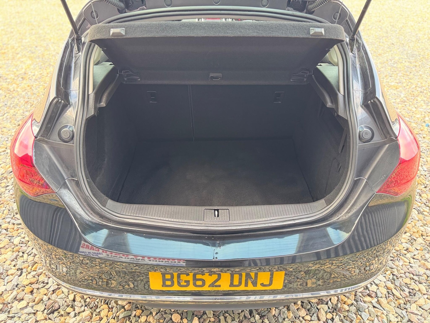 Used Vauxhall Astra 2012 for sale - 76867005: Photo 31