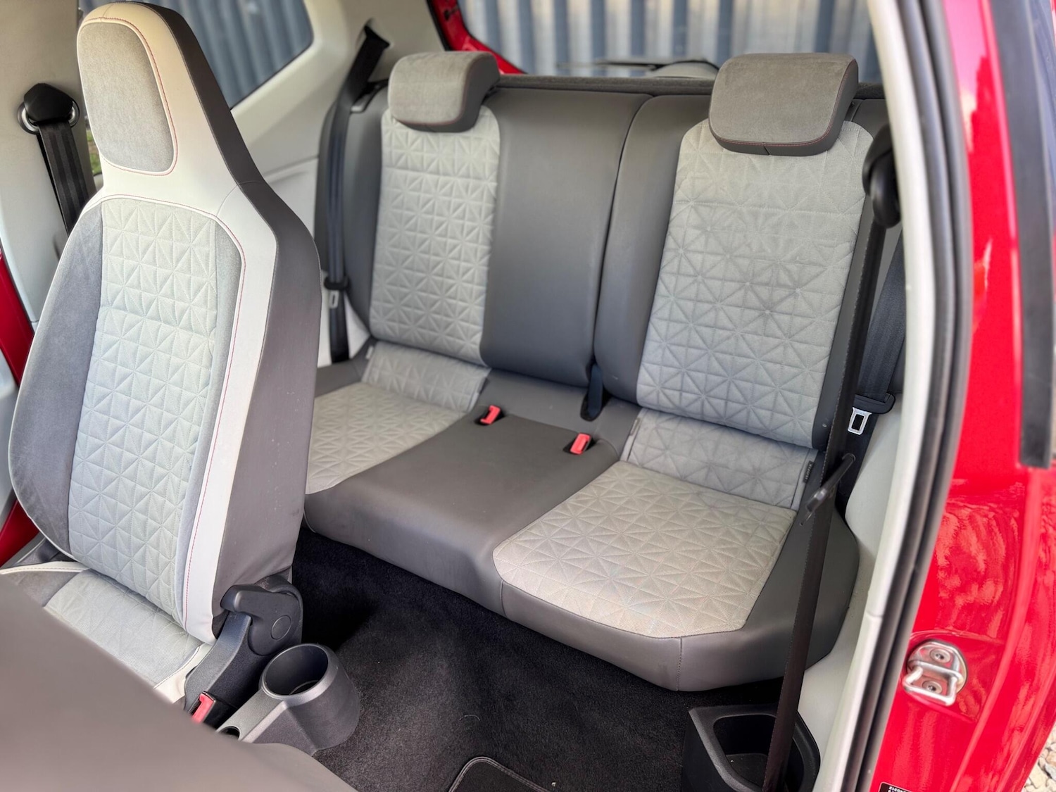 Used Volkswagen up! 2016 for sale - 76607303: Photo 13