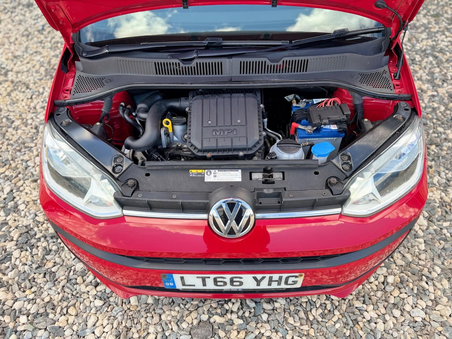 Used Volkswagen up! 2016 for sale - 76607303: Photo 31