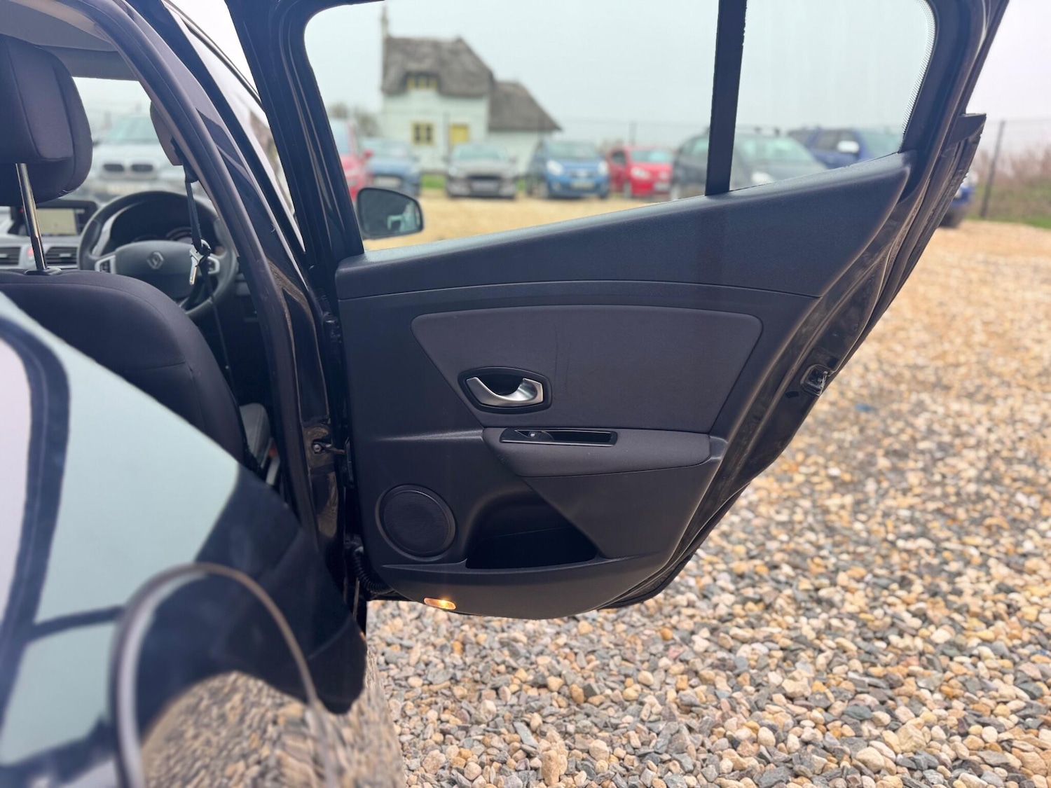 Used Renault Megane 2011 for sale - 77768814: Photo 21