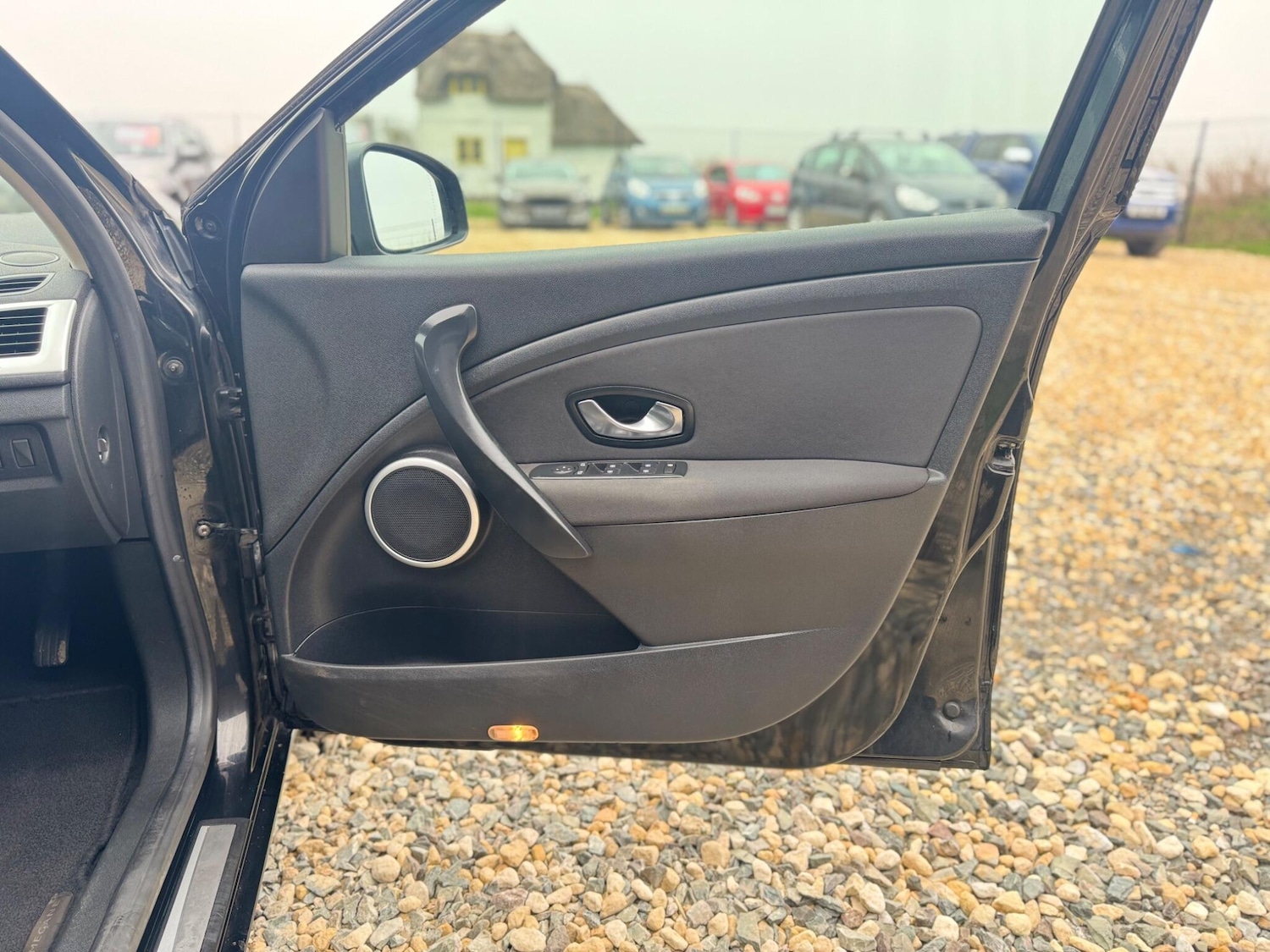 Used Renault Megane 2011 for sale - 77768814: Photo 22