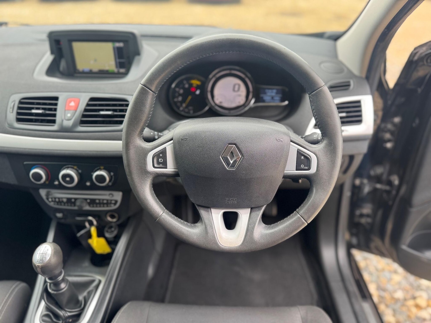 Used Renault Megane 2011 for sale - 77768814: Photo 30