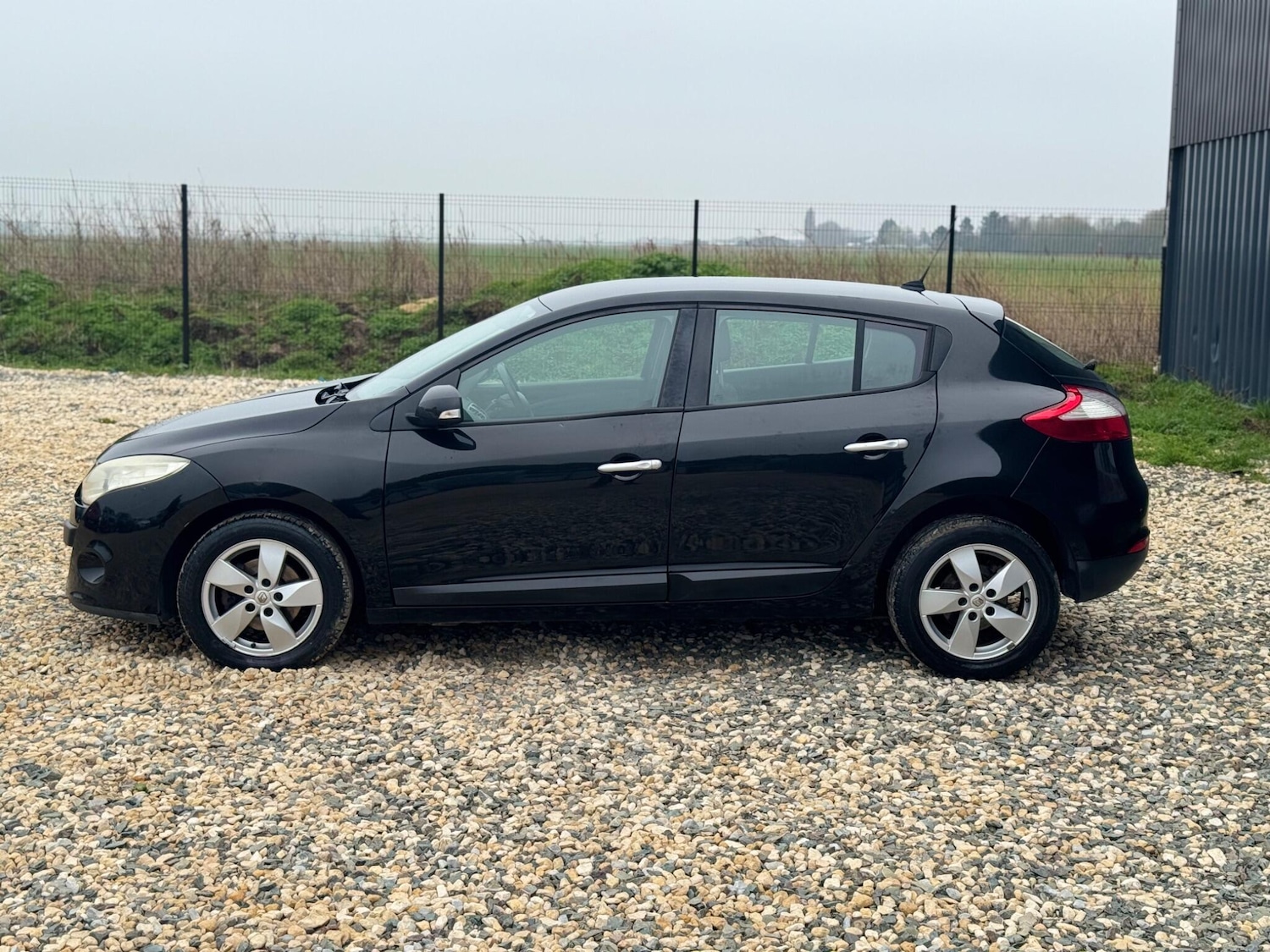 Used Renault Megane 2011 for sale - 77768814: Photo 7