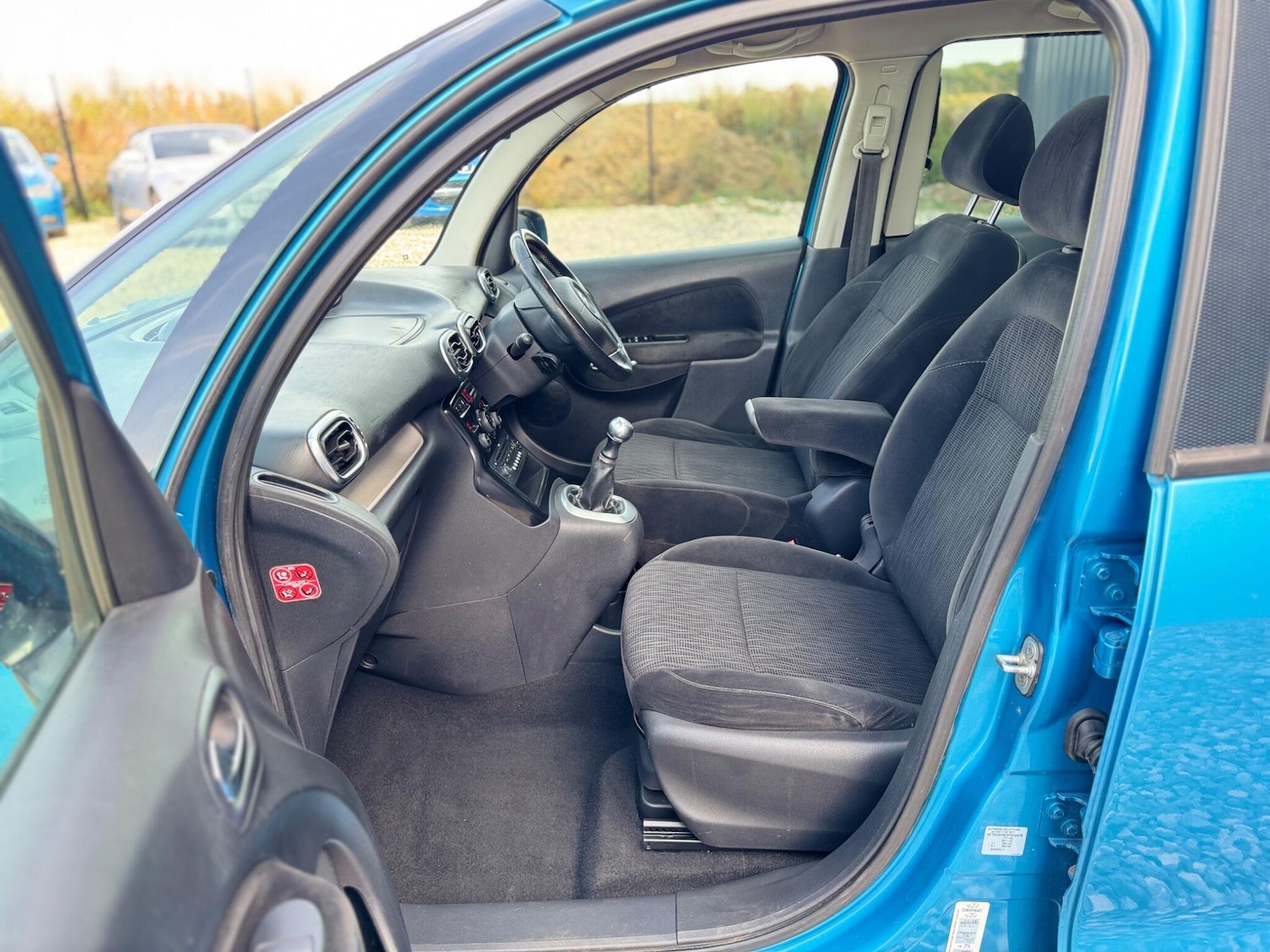 Used Citroen C3 Picasso 2009 for sale - 76607951: Photo 17