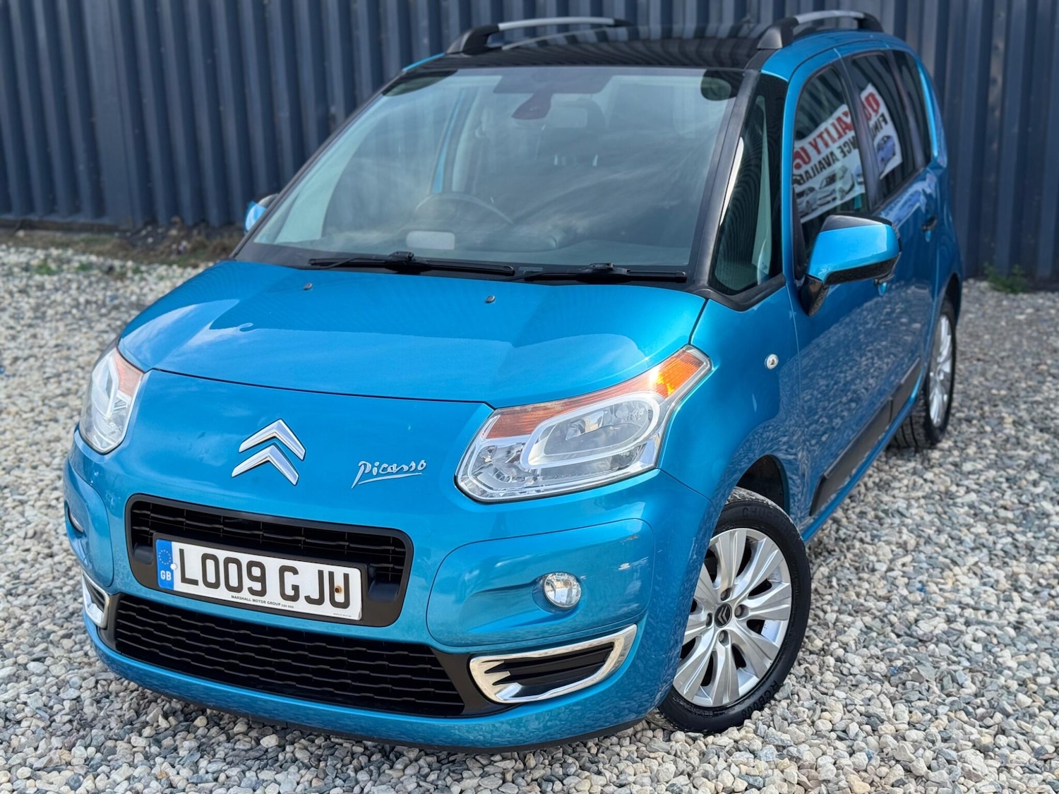 Used Citroen C3 Picasso 2009 for sale - 76607951: Photo 2