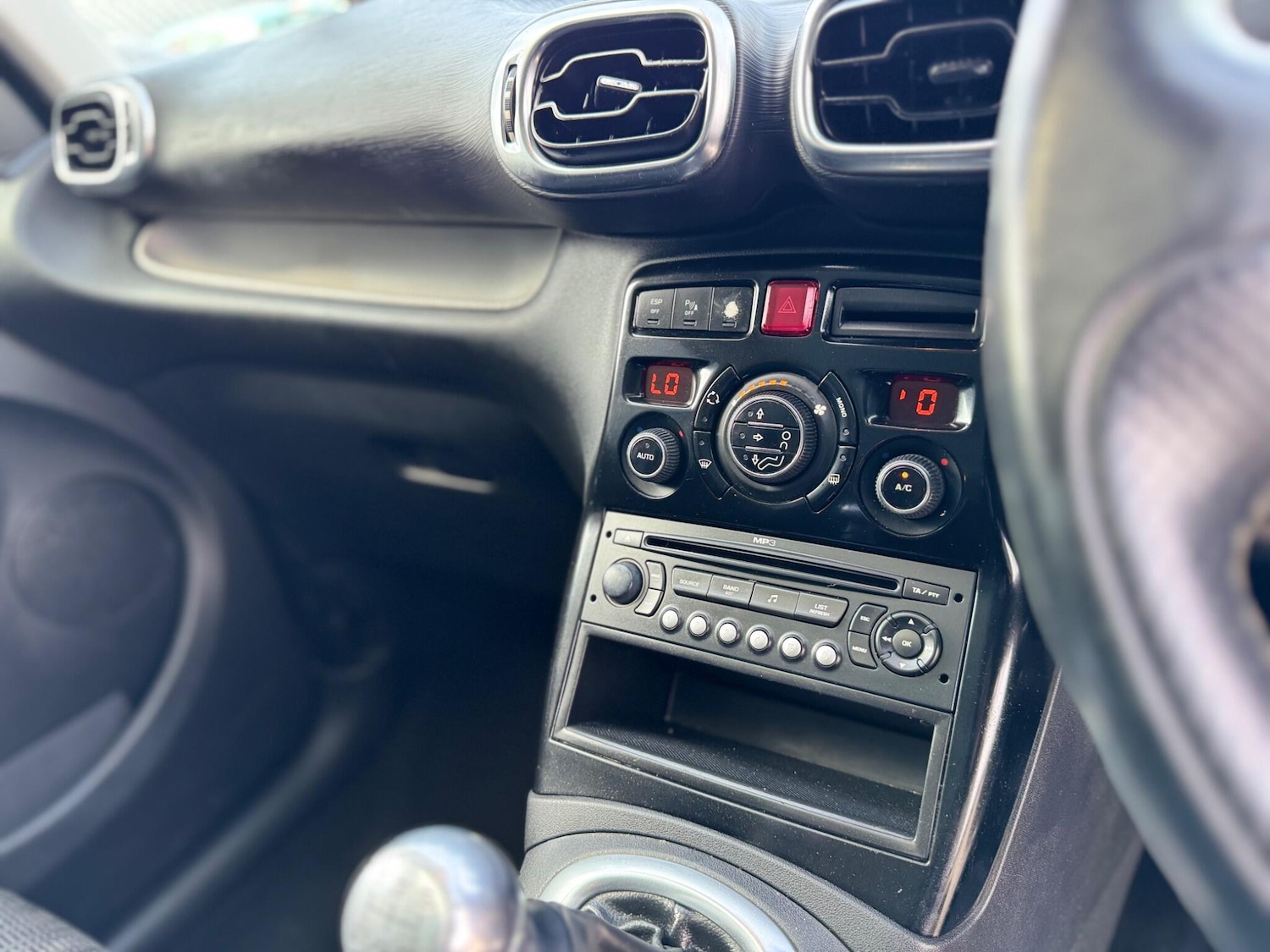 Used Citroen C3 Picasso 2009 for sale - 76607951: Photo 31