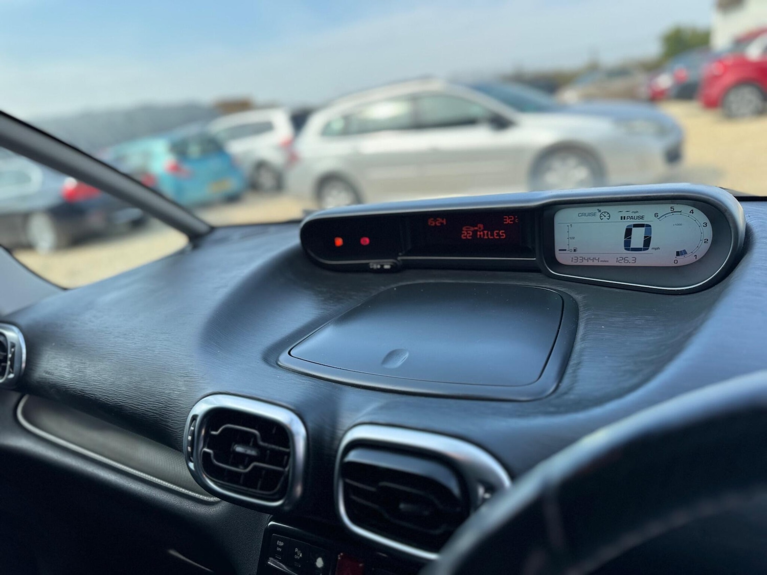 Used Citroen C3 Picasso 2009 for sale - 76607951: Photo 32