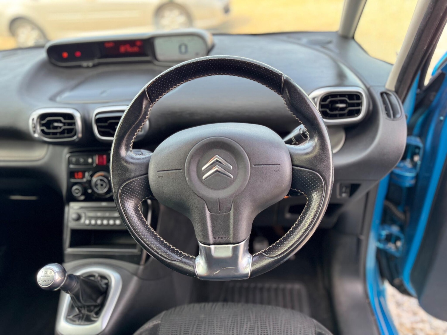 Used Citroen C3 Picasso 2009 for sale - 76607951: Photo 33