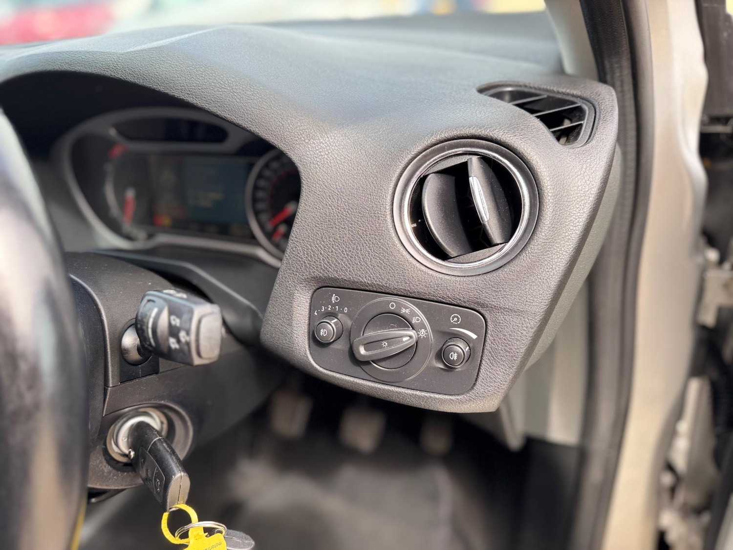 Used Ford Mondeo 2009 for sale - 76607931: Photo 24