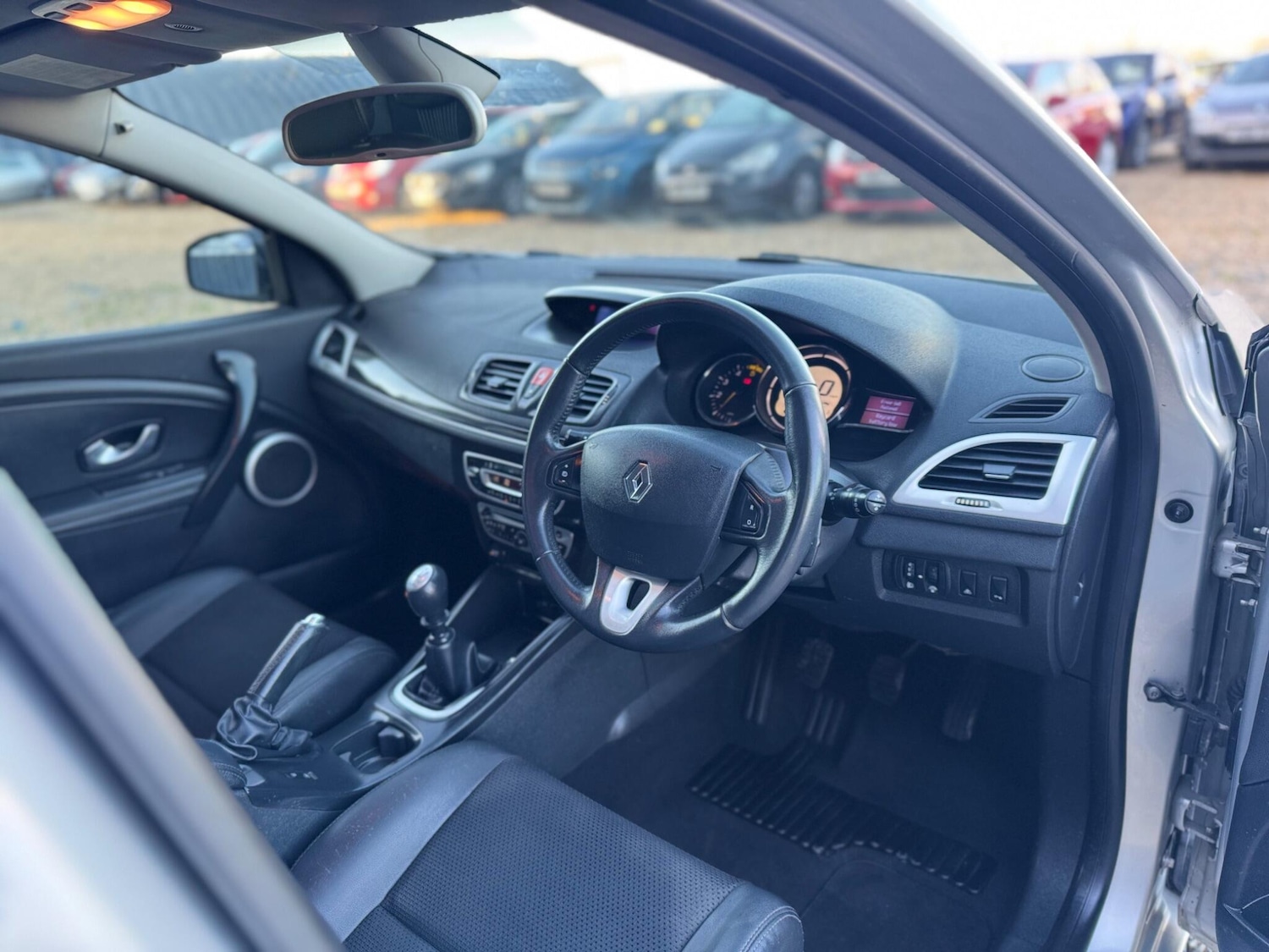 Used Renault Megane 2009 for sale - 76867022: Photo 12