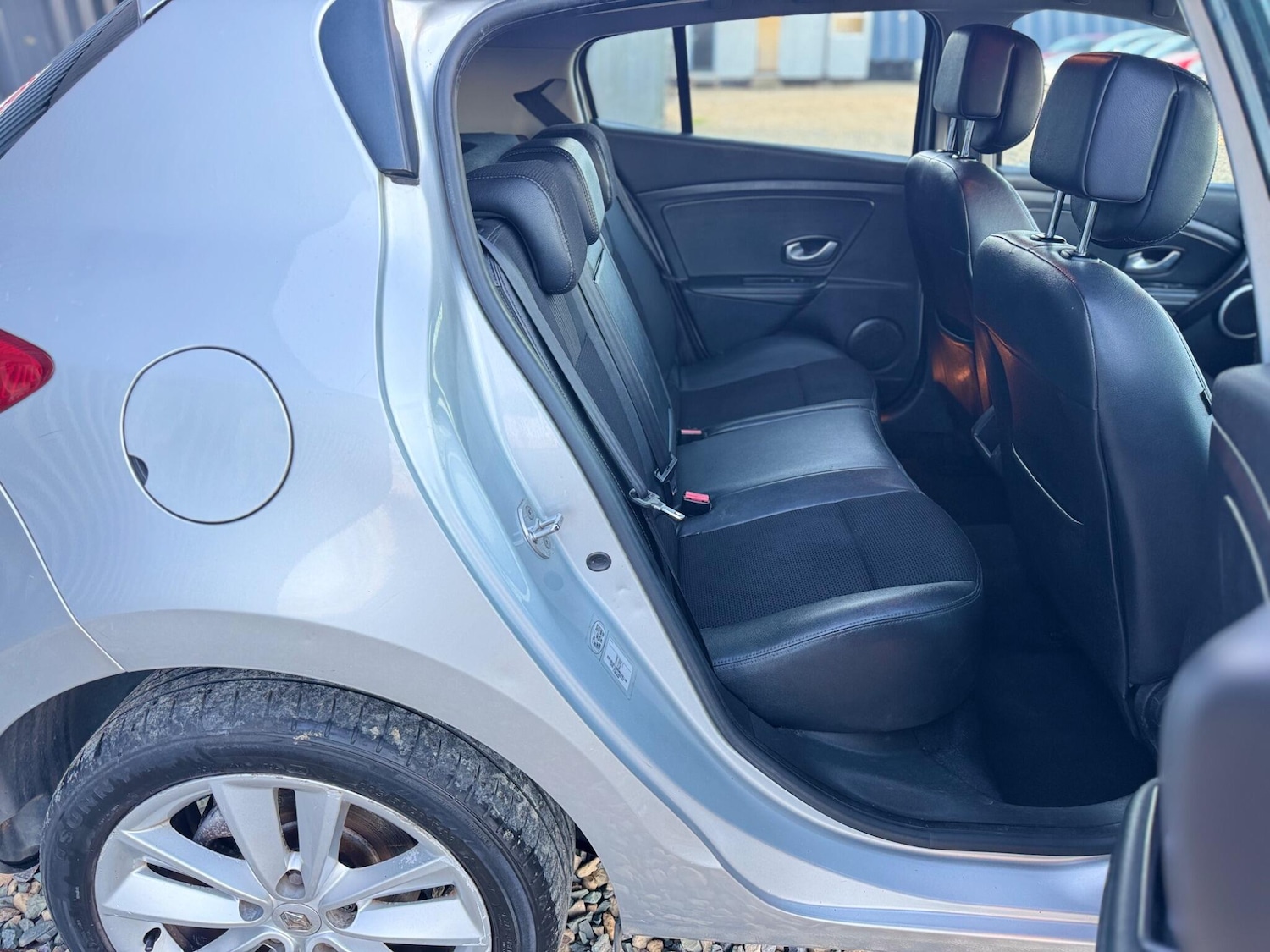 Used Renault Megane 2009 for sale - 76867022: Photo 18