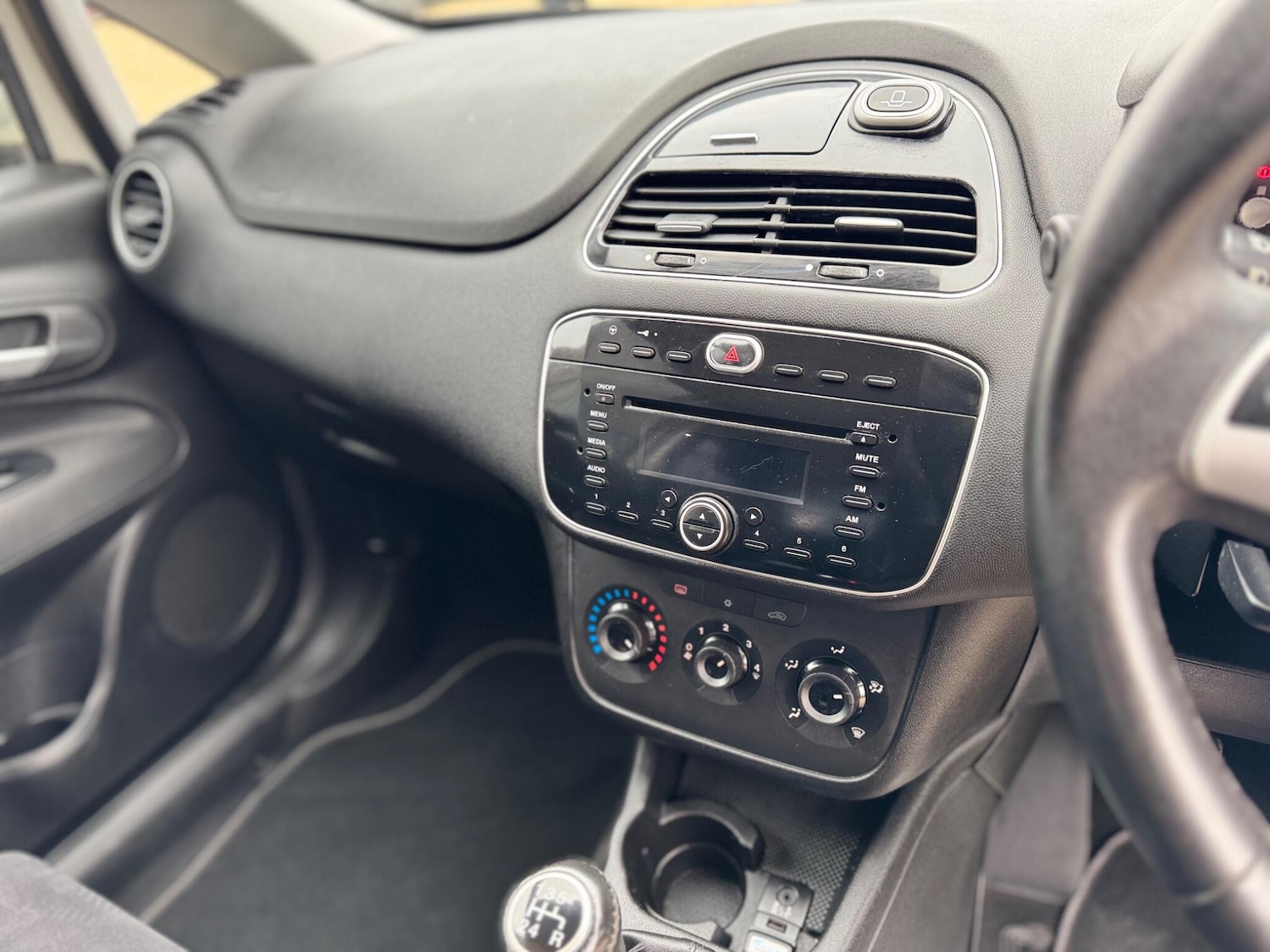 Used Fiat Punto 2014 for sale - 77524943: Photo 25