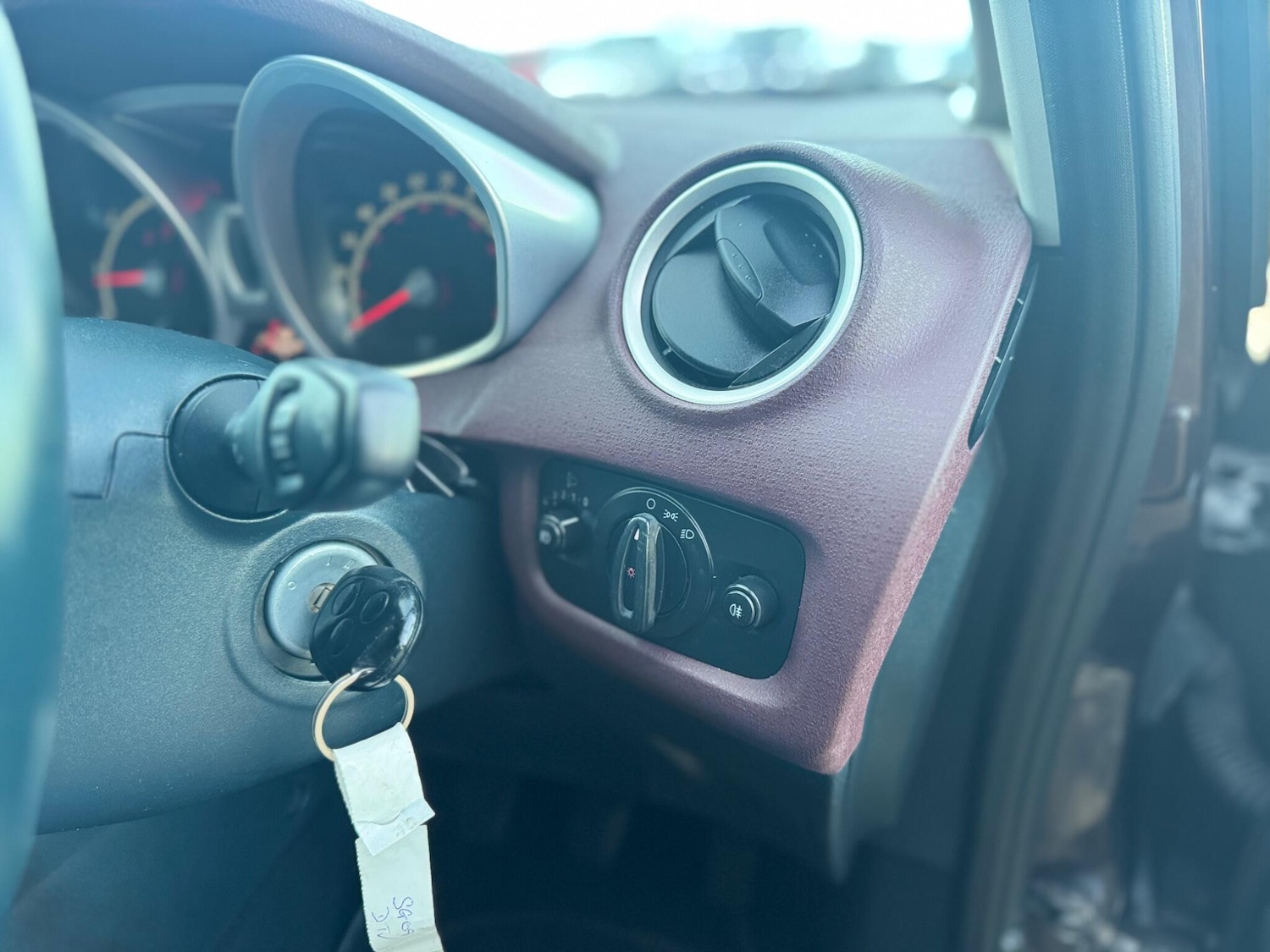 Used Ford Fiesta 2009 for sale - 76608229: Photo 32