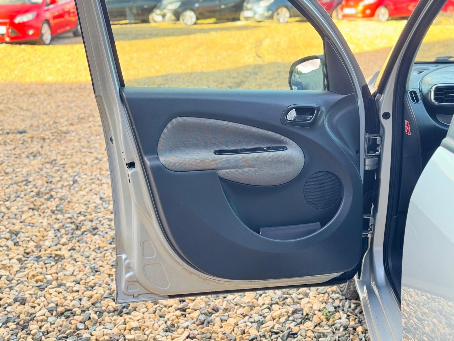 Used Citroen C3 Picasso 2012 for sale - 76607310: Photo 13