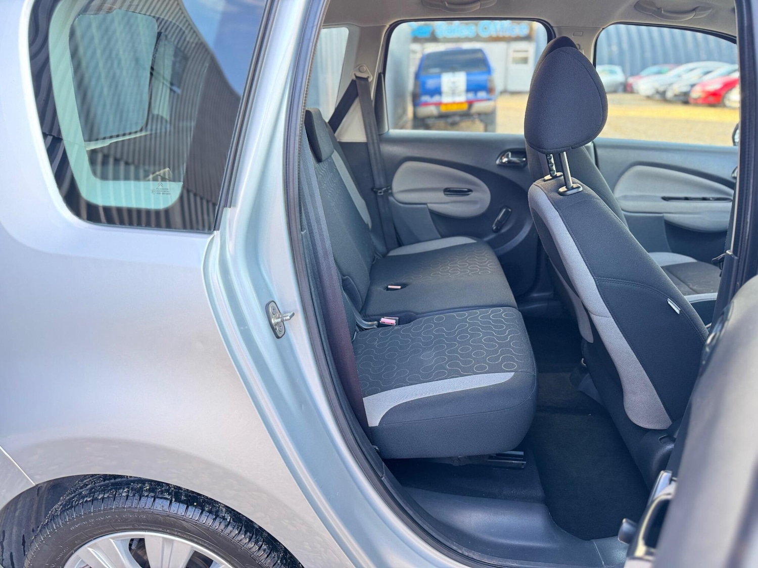 Used Citroen C3 Picasso 2012 for sale - 76607310: Photo 26