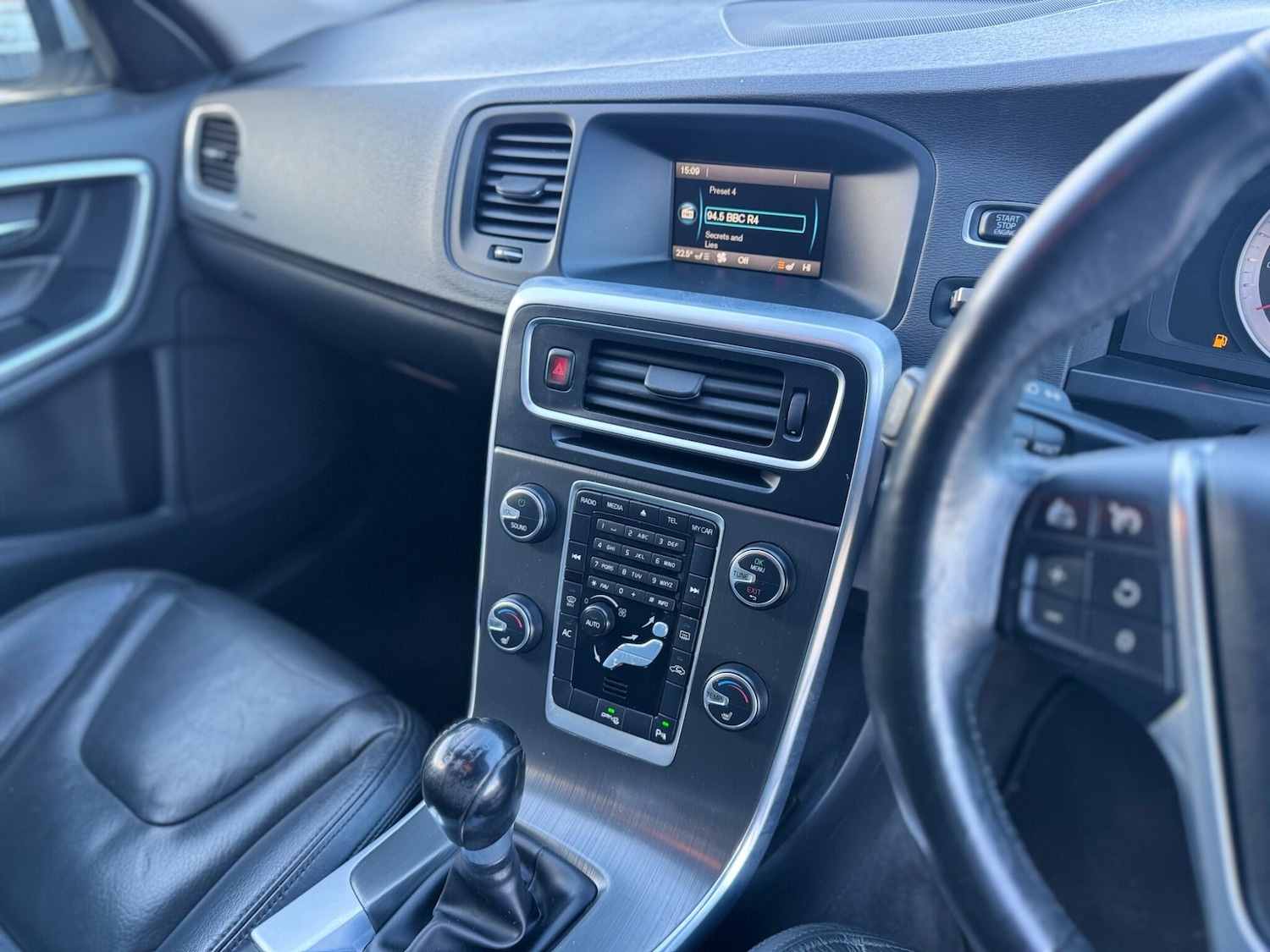 Used Volvo S60 2011 for sale - 77559251: Photo 12