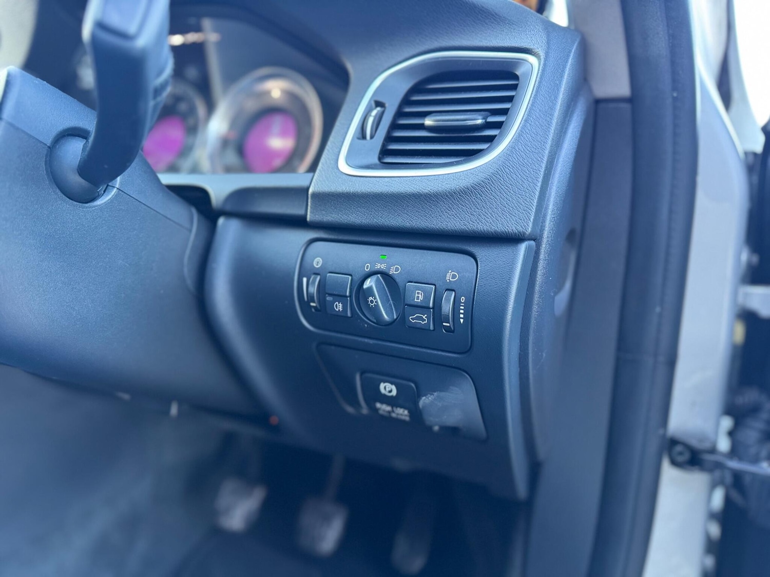 Used Volvo S60 2011 for sale - 77559251: Photo 18