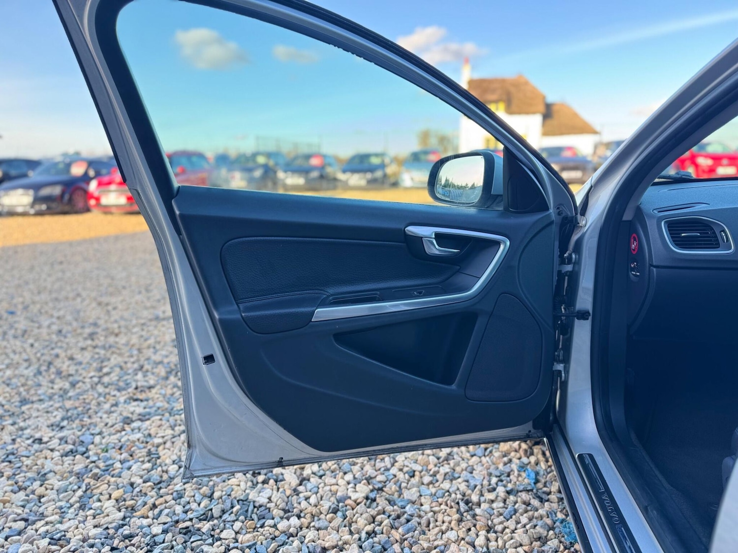 Used Volvo S60 2011 for sale - 77559251: Photo 20