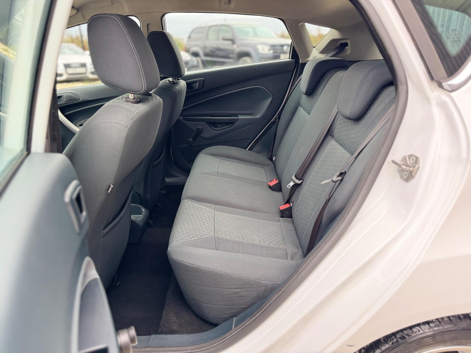 Used Ford Fiesta 2010 for sale - 76867030: Photo 18