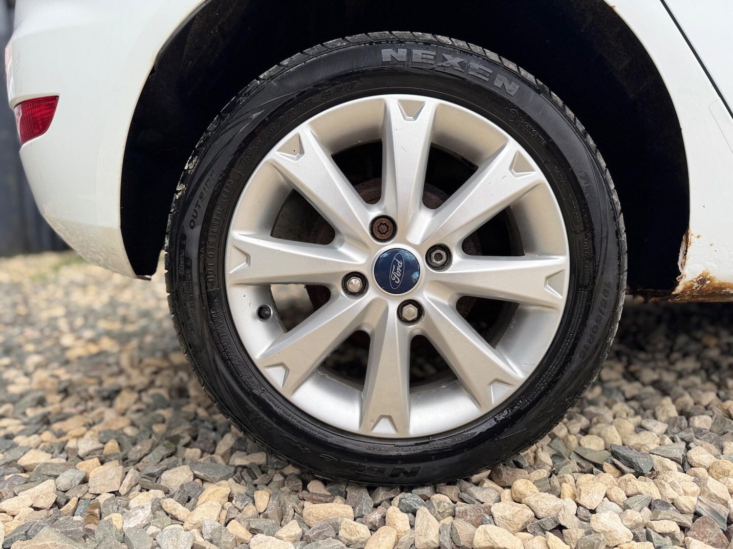 Used Ford Fiesta 2010 for sale - 76867030: Photo 21