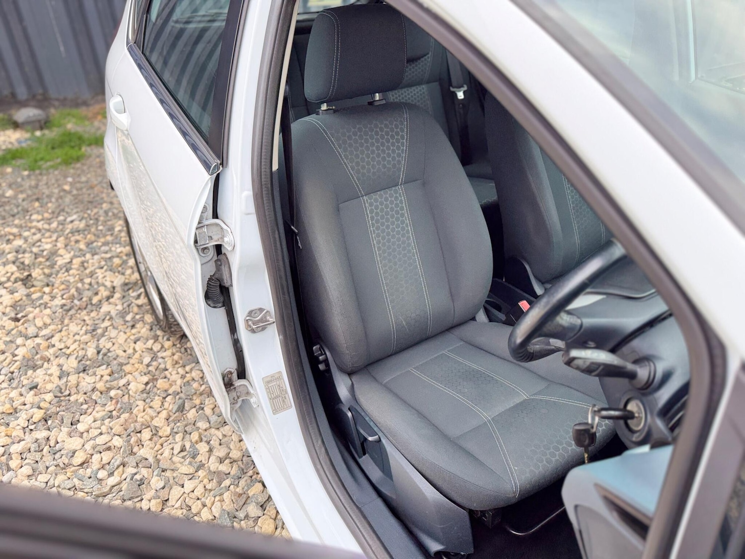 Used Ford Fiesta 2010 for sale - 76867030: Photo 26