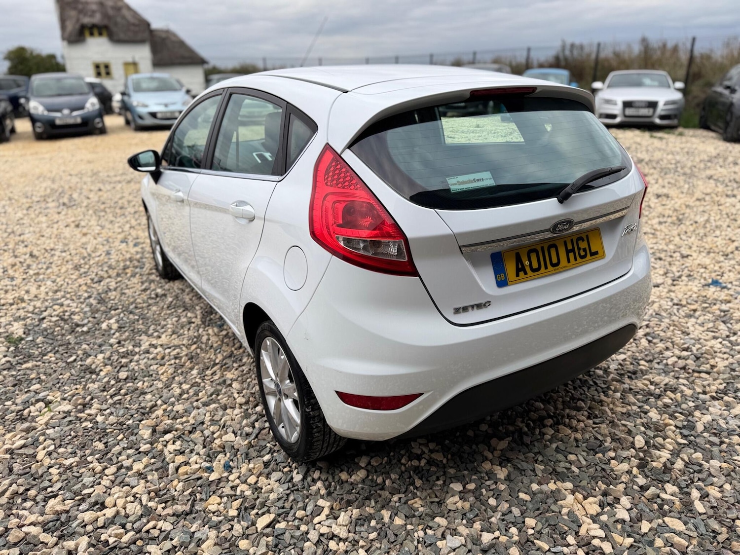 Used Ford Fiesta 2010 for sale - 76867030: Photo 5