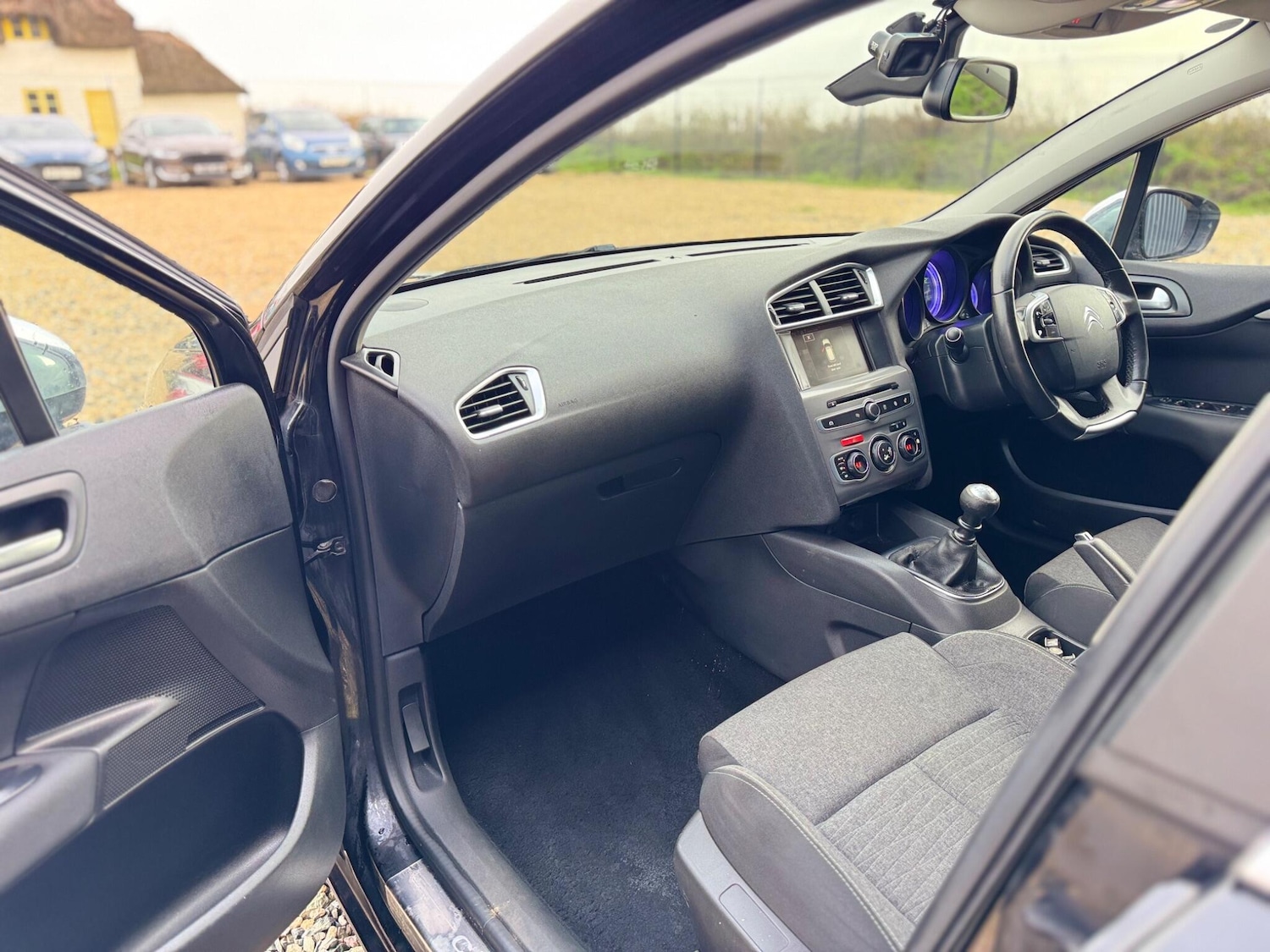 Used Citroen C4 2015 for sale - 77230020: Photo 11