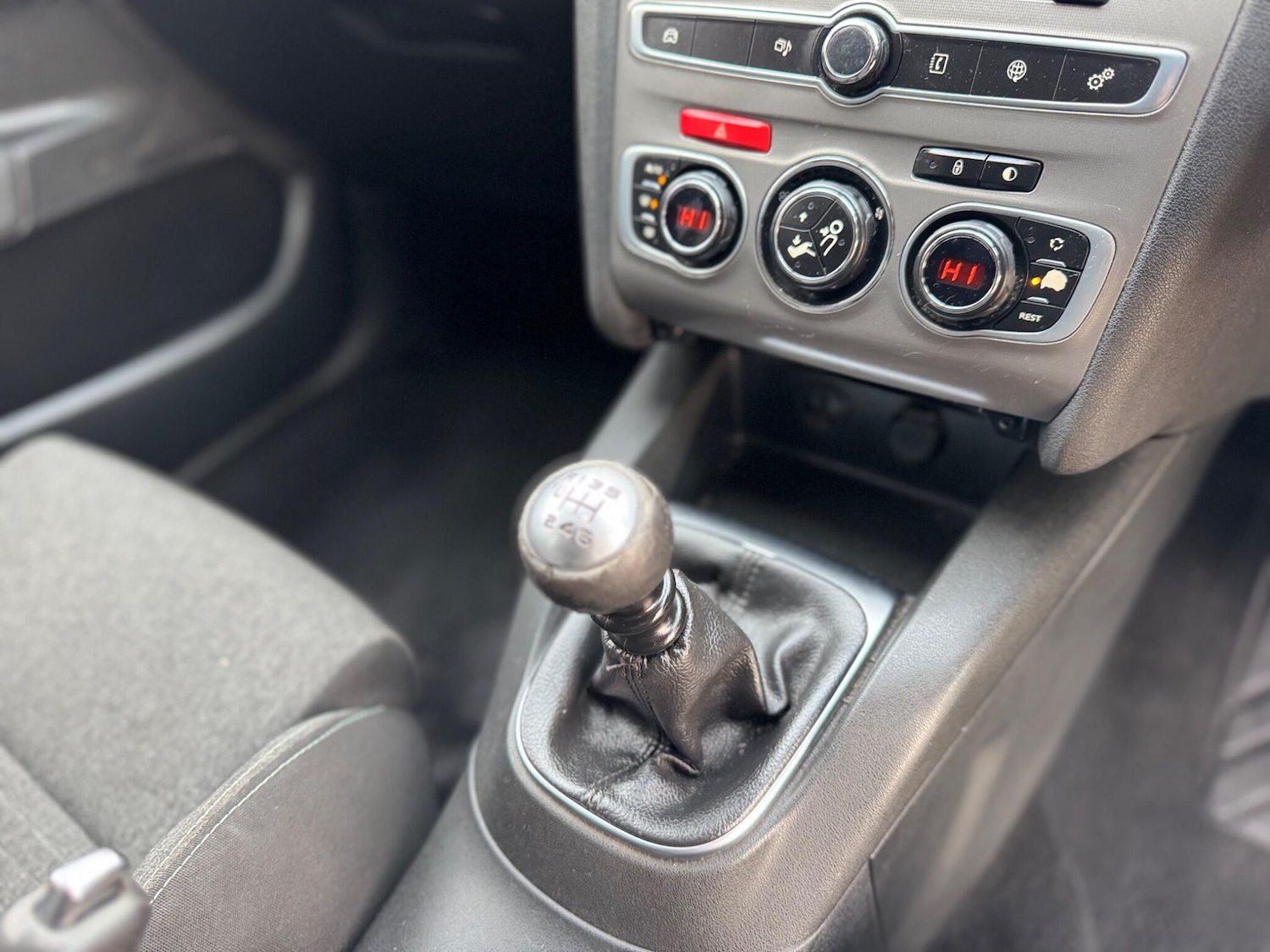 Used Citroen C4 2015 for sale - 77230020: Photo 12