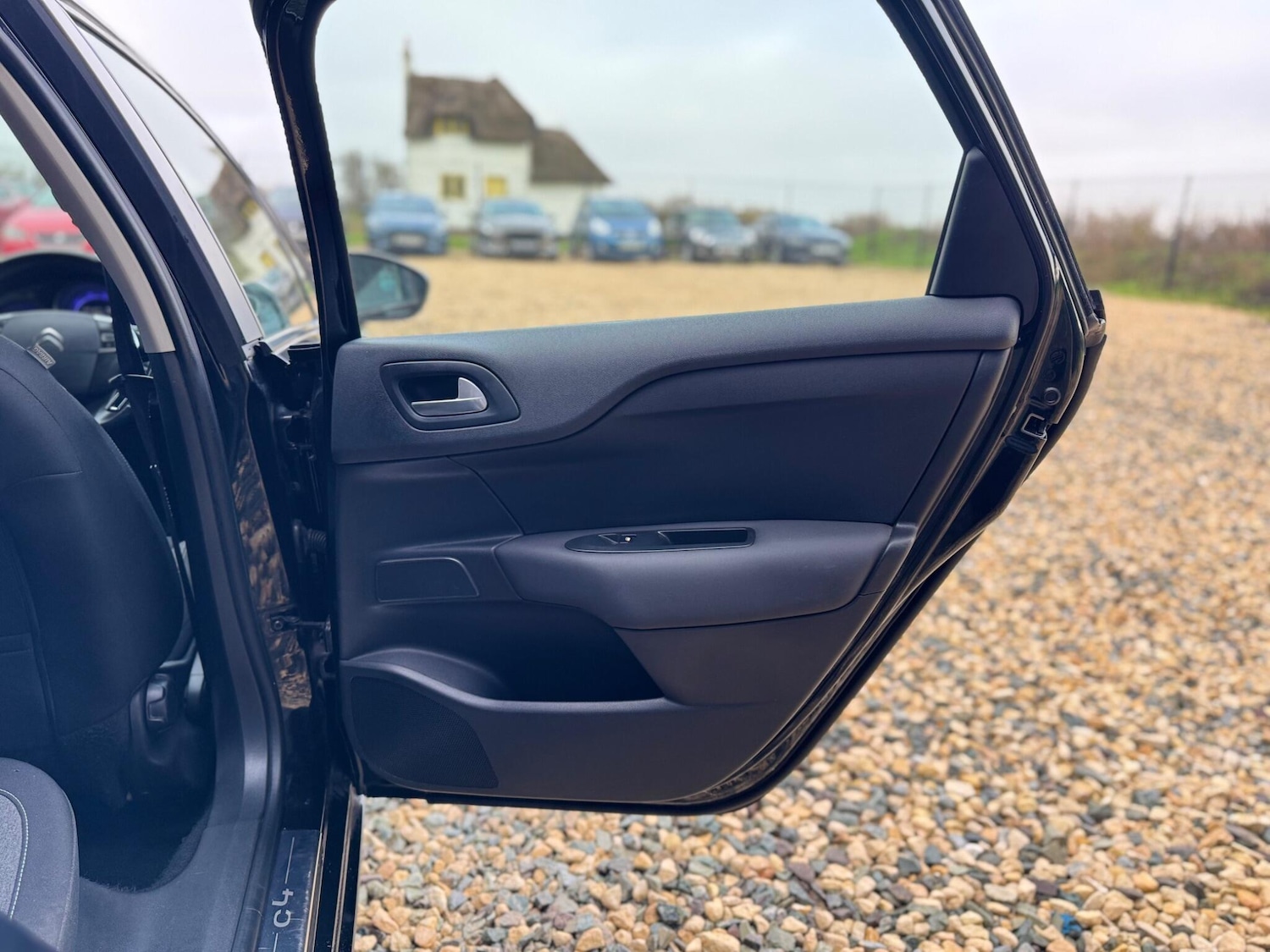 Used Citroen C4 2015 for sale - 77230020: Photo 22