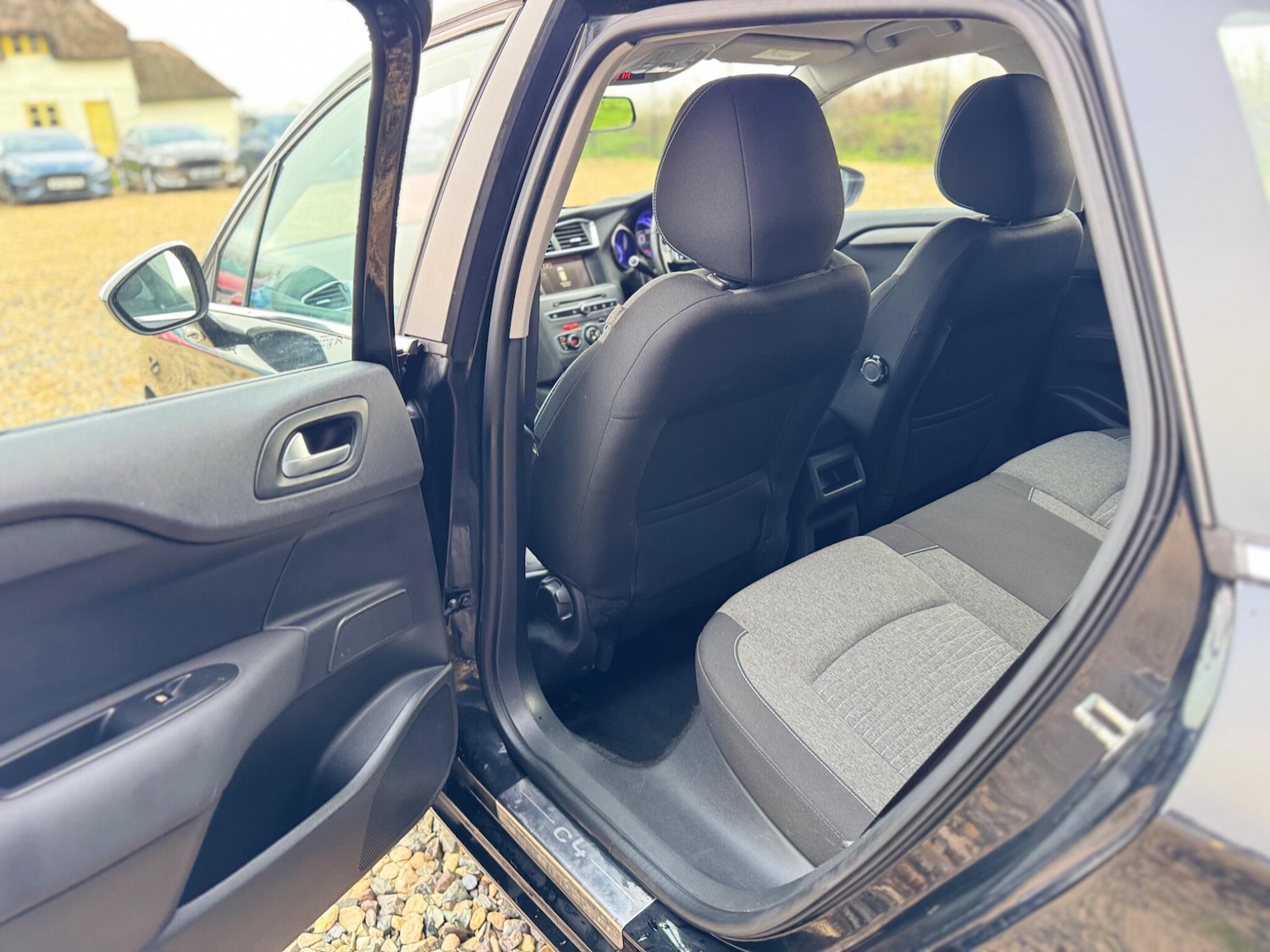 Used Citroen C4 2015 for sale - 77230020: Photo 32