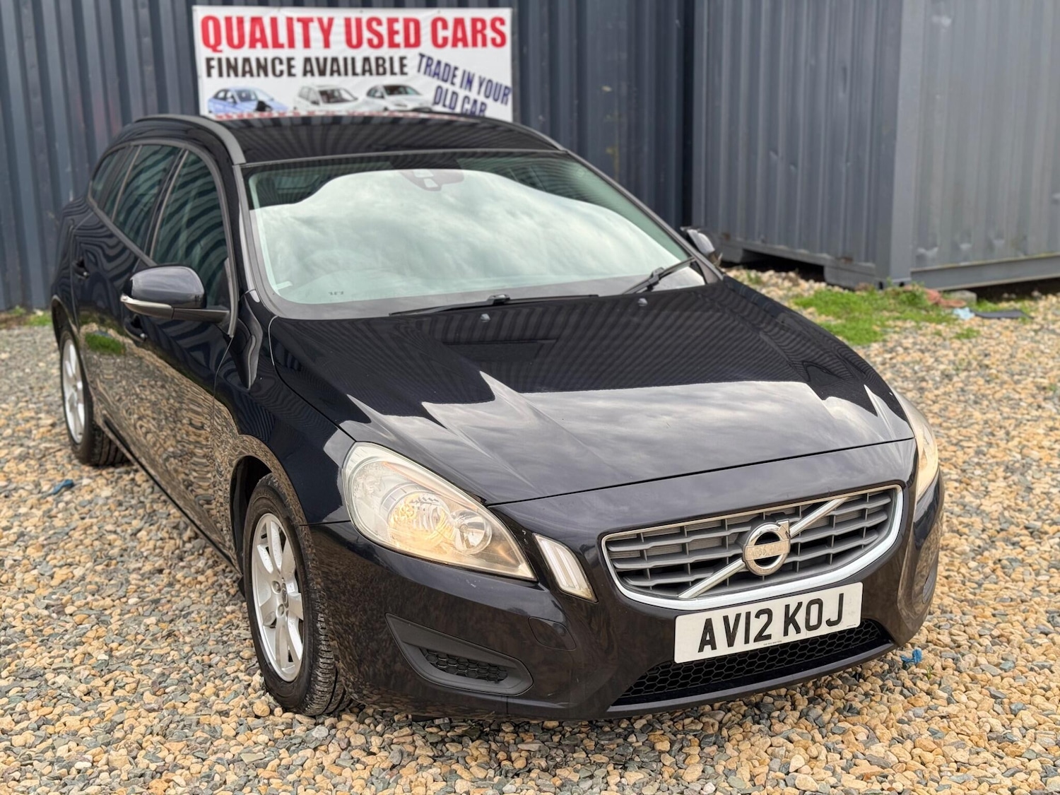 Used Volvo V60 2012 for sale - 76607634: Photo 5
