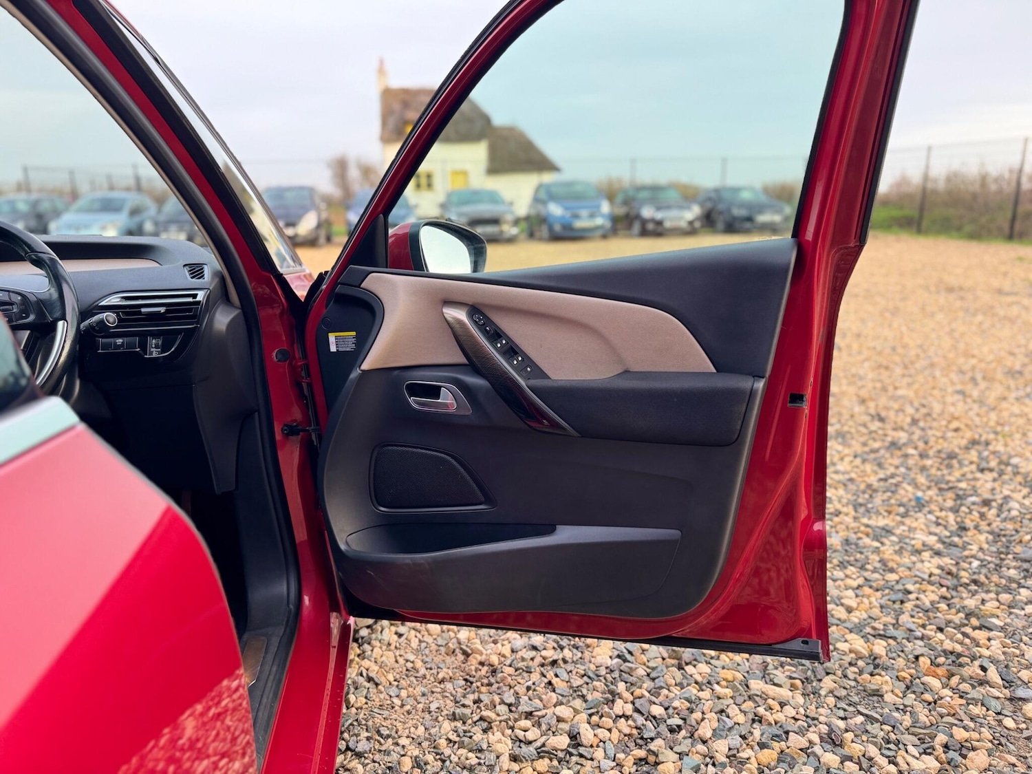 Used Citroen C4 Picasso 2016 for sale - 77229398: Photo 19