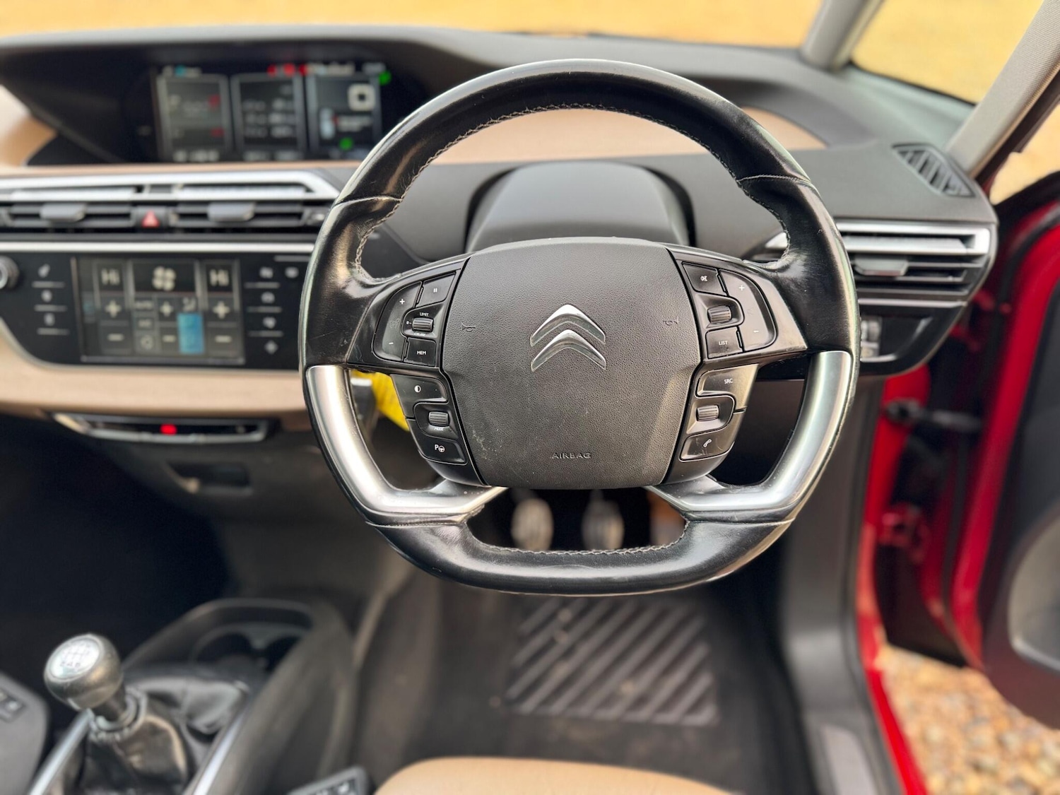 Used Citroen C4 Picasso 2016 for sale - 77229398: Photo 28