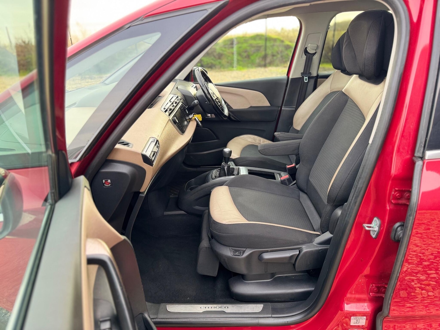 Used Citroen C4 Picasso 2016 for sale - 77229398: Photo 30