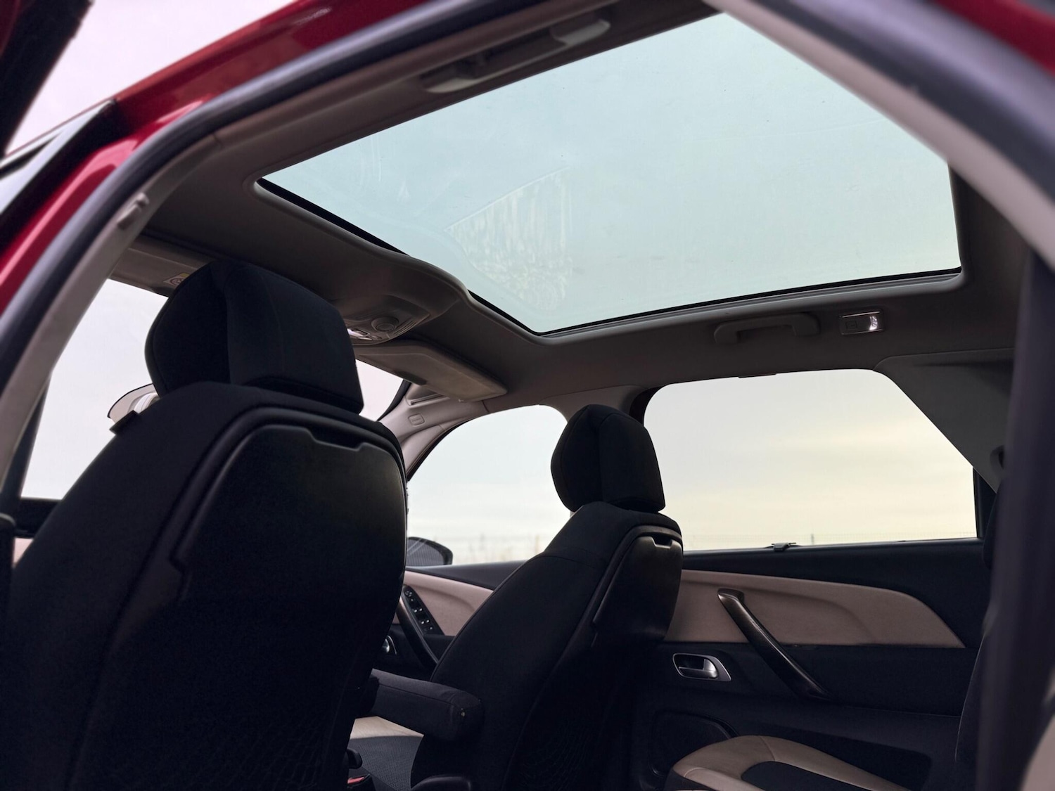 Used Citroen C4 Picasso 2016 for sale - 77229398: Photo 33