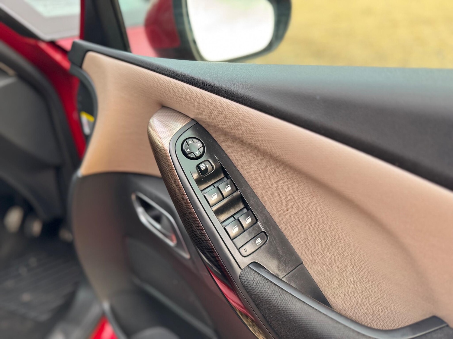 Used Citroen C4 Picasso 2016 for sale - 77229398: Photo 37