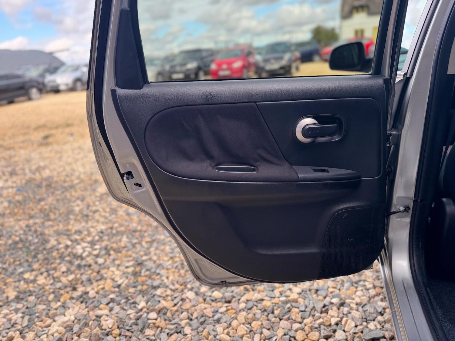 Used Nissan Note 2009 for sale - 76608404: Photo 16