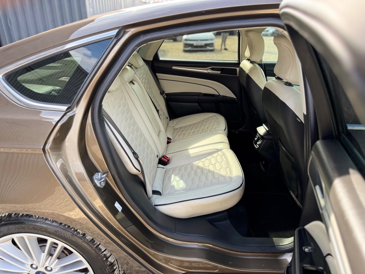 Used Ford Mondeo 2016 for sale - 76867017: Photo 22