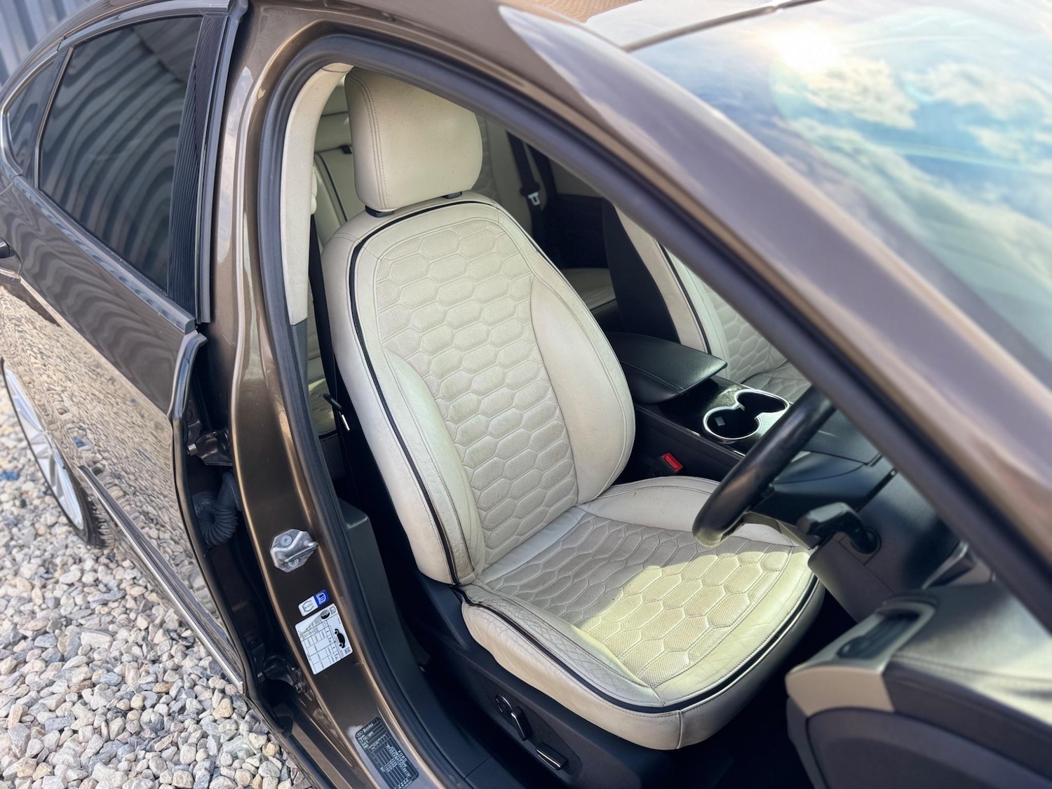 Used Ford Mondeo 2016 for sale - 76867017: Photo 24