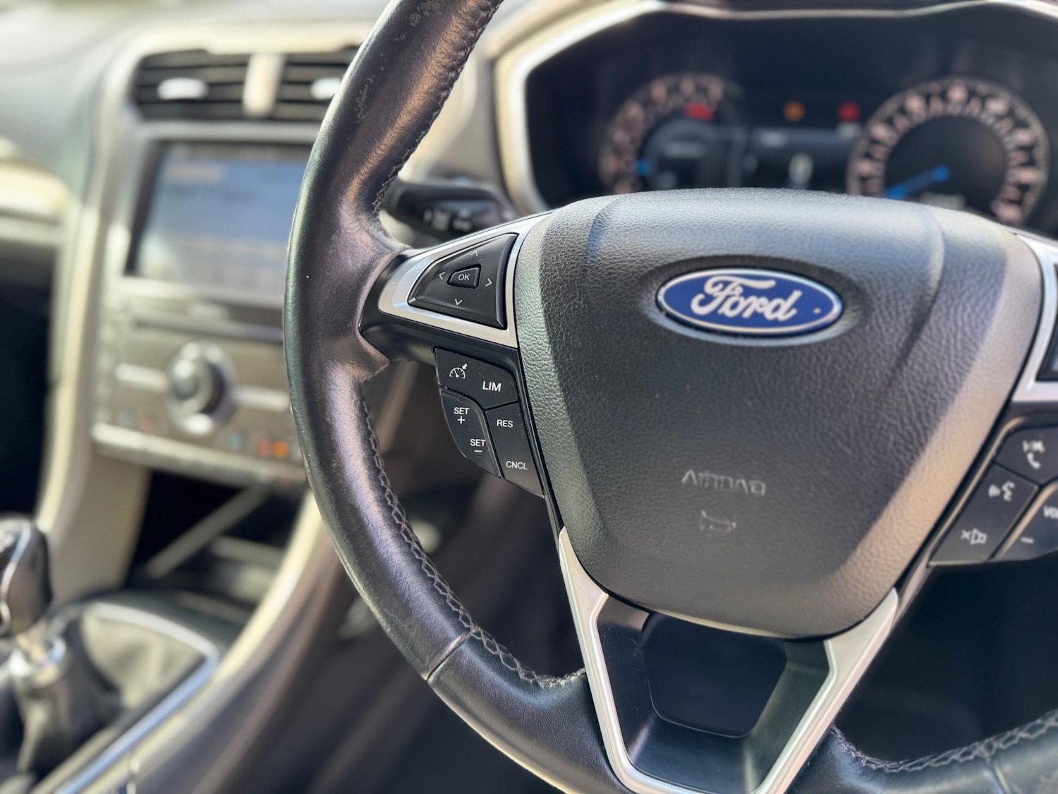 Used Ford Mondeo 2016 for sale - 76867017: Photo 28