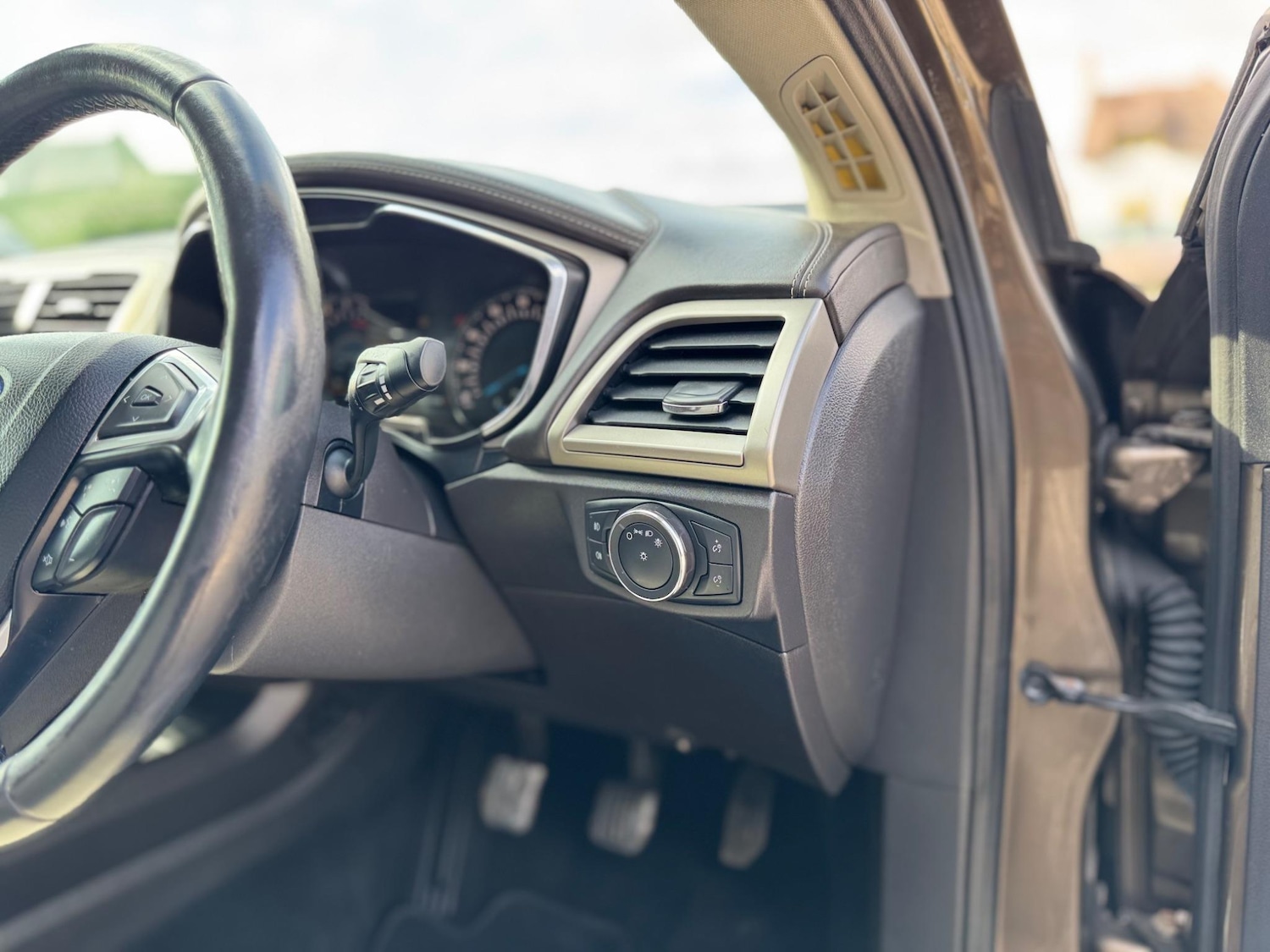 Used Ford Mondeo 2016 for sale - 76867017: Photo 30