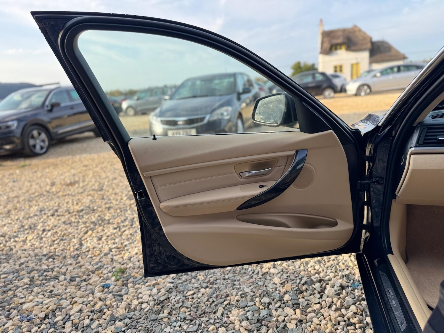 Used BMW 3 Series 2013 for sale - 76607452: Photo 15