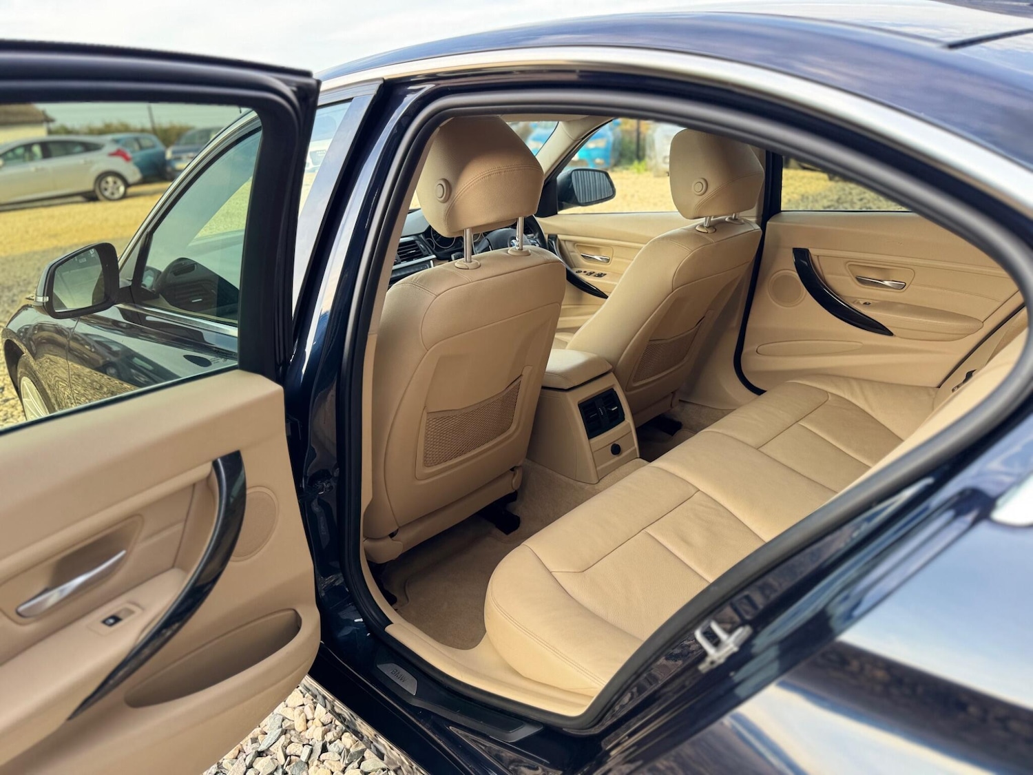 Used BMW 3 Series 2013 for sale - 76607452: Photo 21