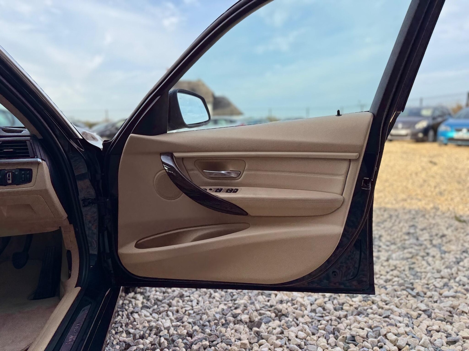 Used BMW 3 Series 2013 for sale - 76607452: Photo 25