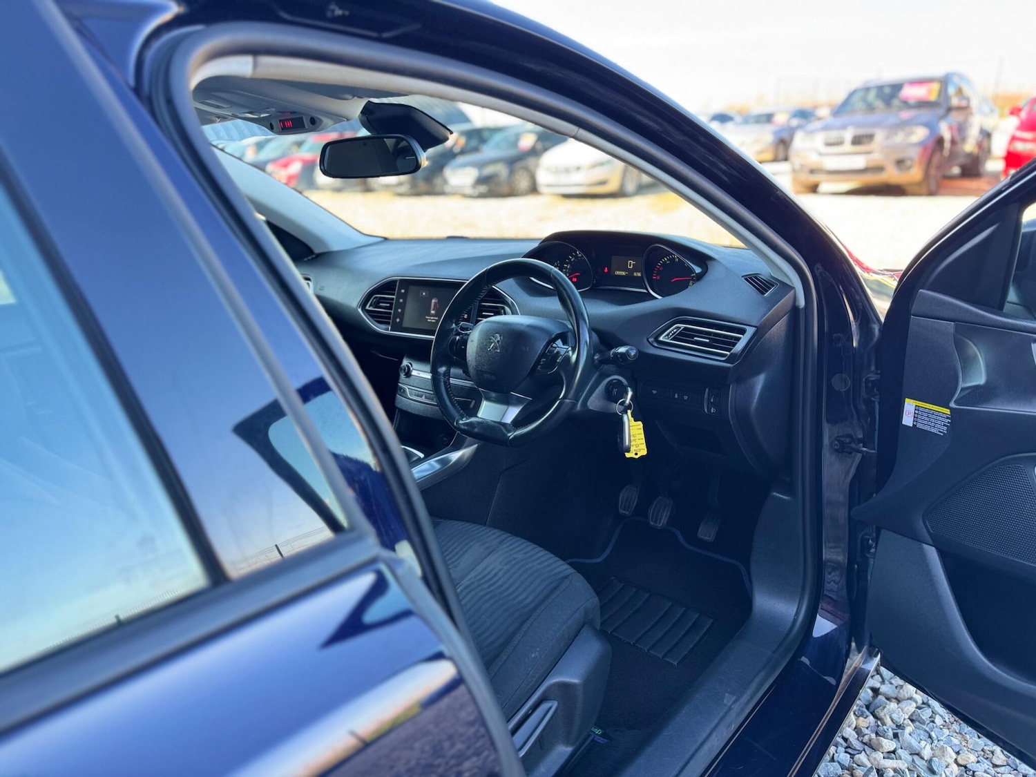 Used Peugeot 308 2014 for sale - 77977976: Photo 12