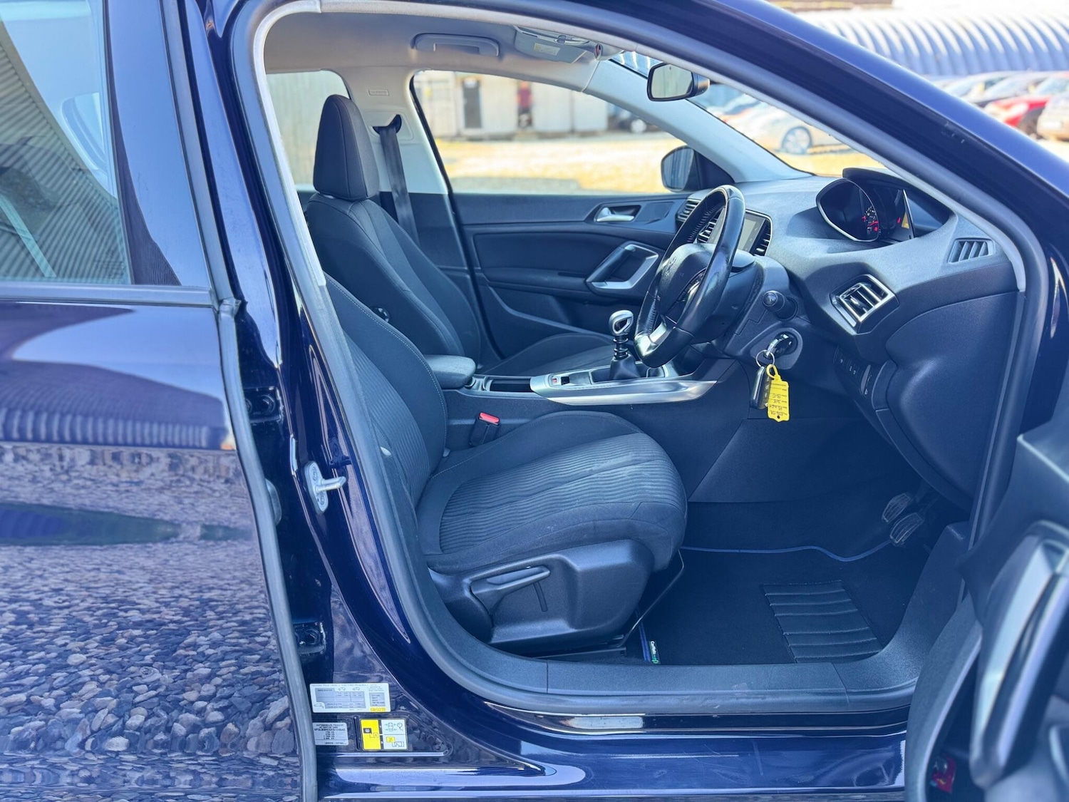 Used Peugeot 308 2014 for sale - 77977976: Photo 13