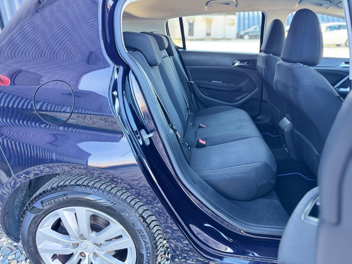 Used Peugeot 308 2014 for sale - 77977976: Photo 15