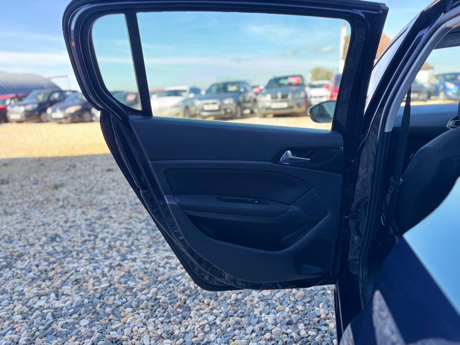 Used Peugeot 308 2014 for sale - 77977976: Photo 19