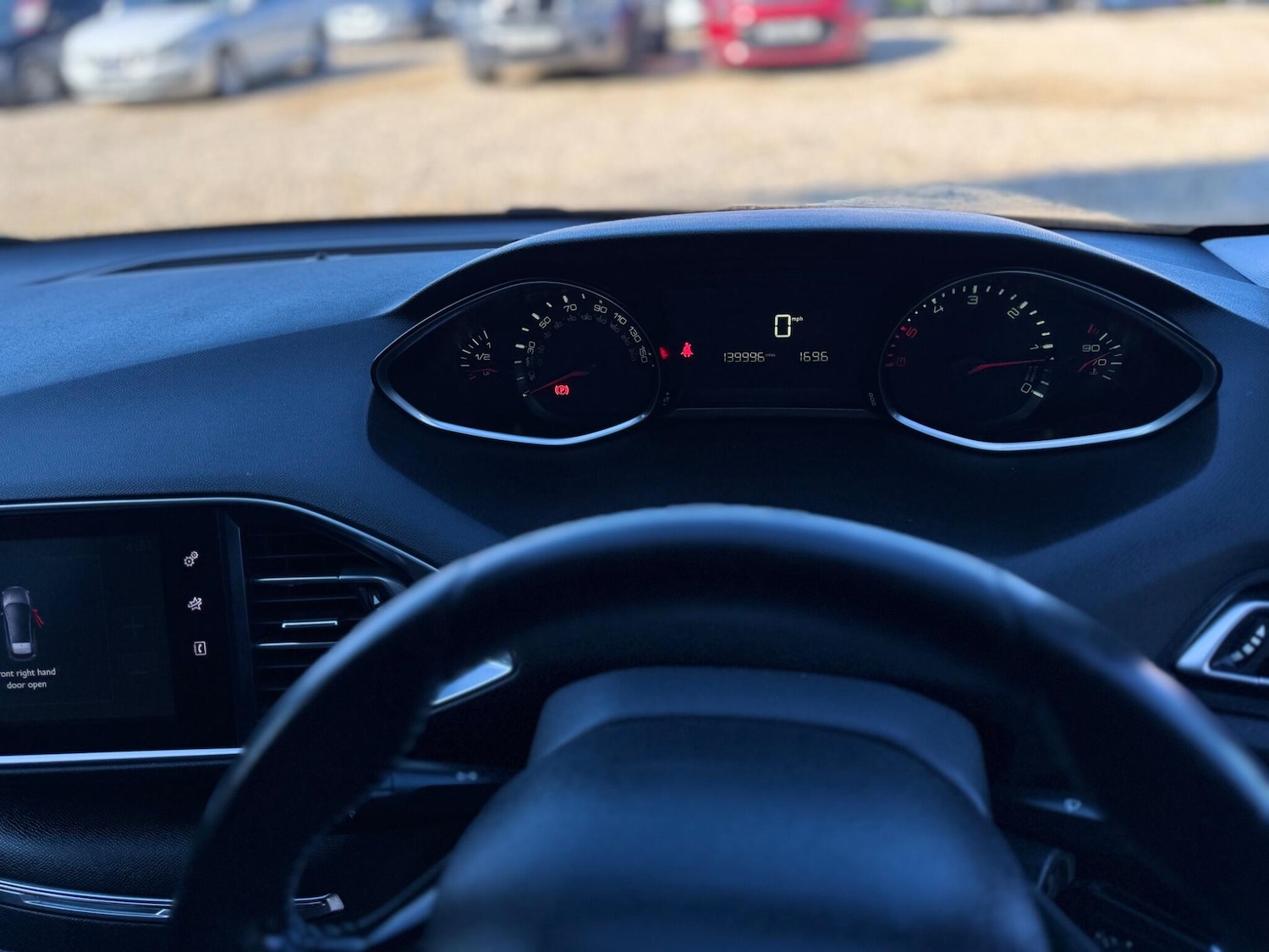 Used Peugeot 308 2014 for sale - 77977976: Photo 26